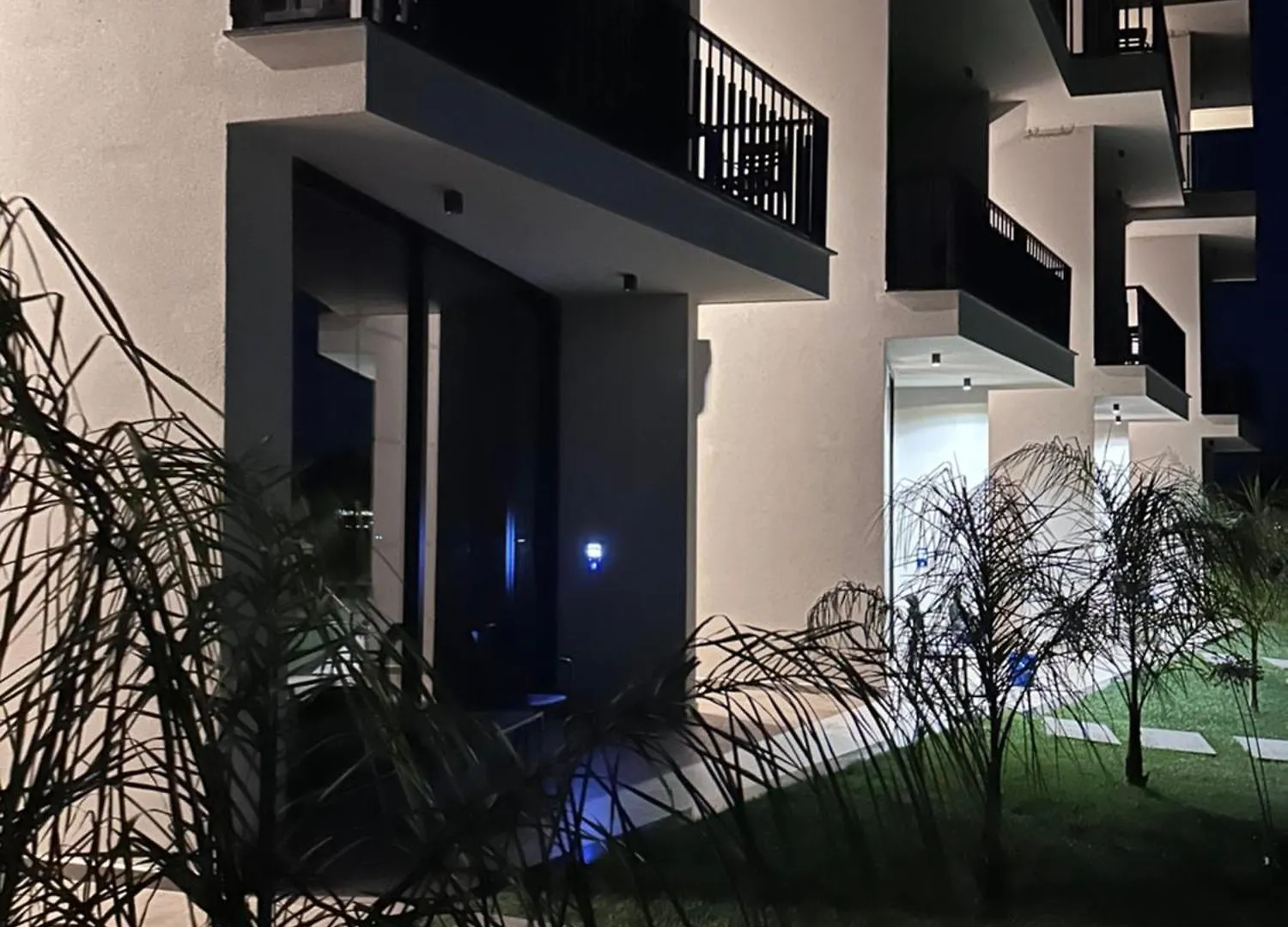 Posh Villas Rrogozhine 5*,